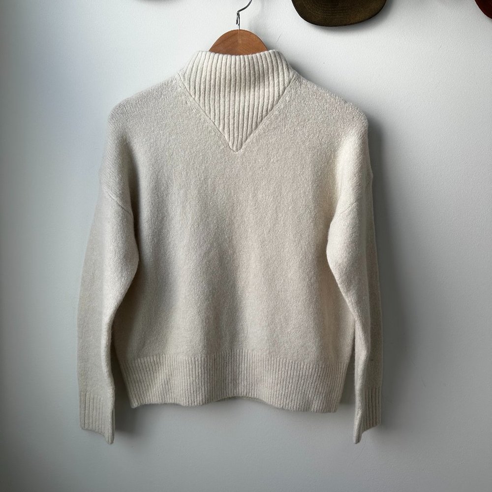 Dillon Mockneck Pullover Sweater (White)